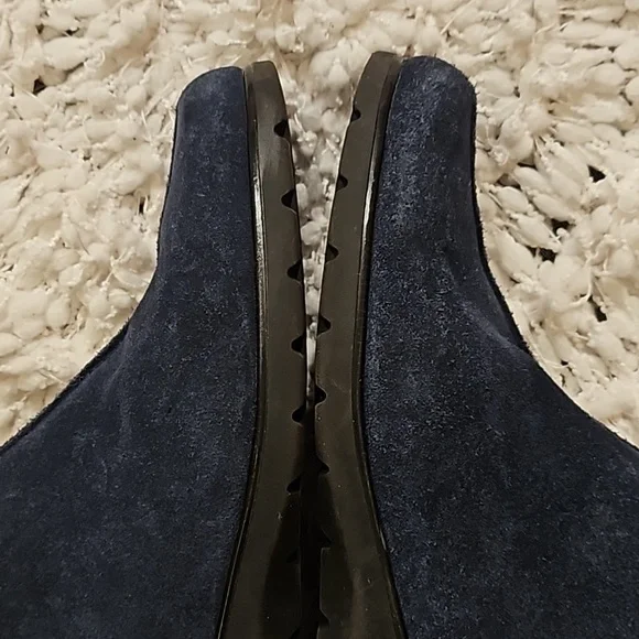 Aerosoles Booties - Picture 11 of 15